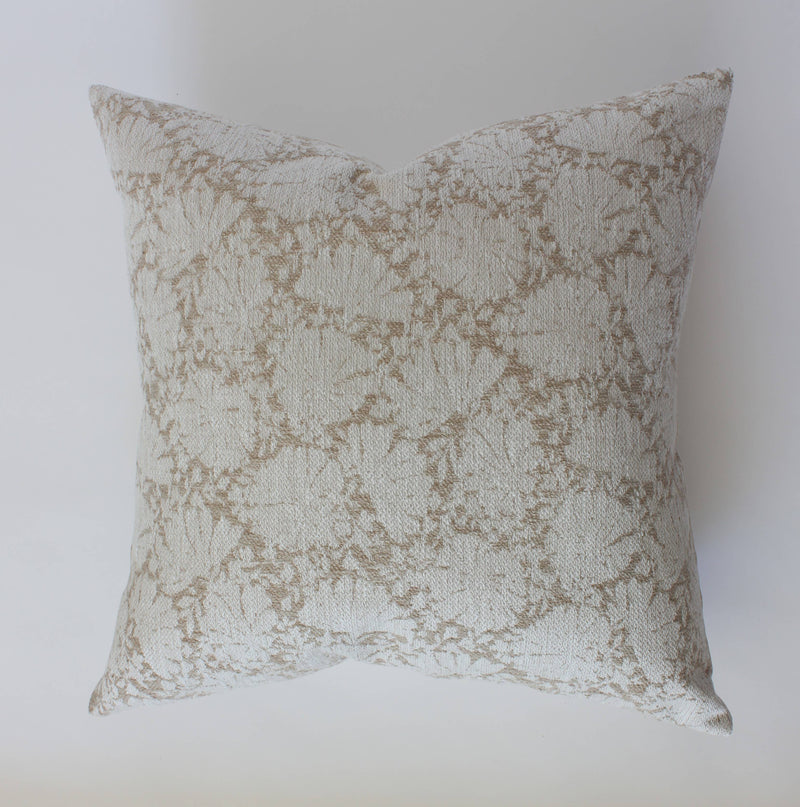 Evielle Pillow