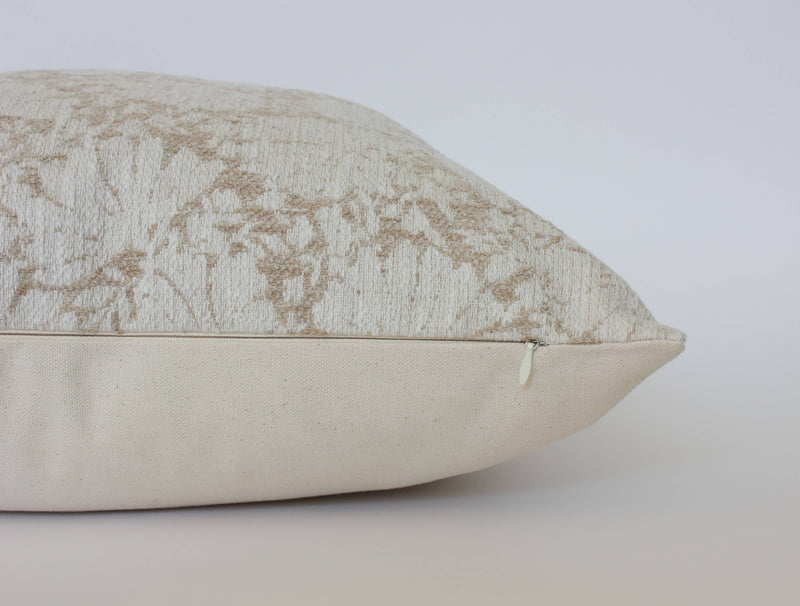 Evielle Pillow
