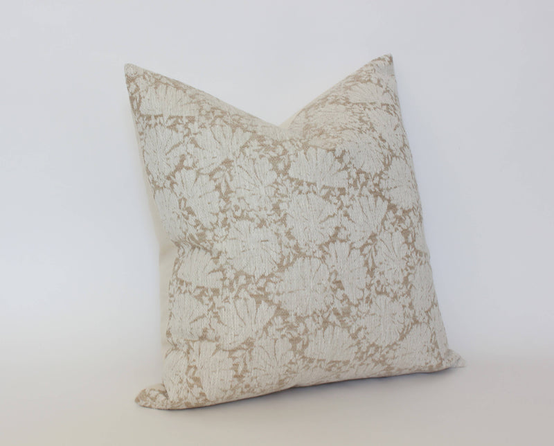 Evielle Pillow