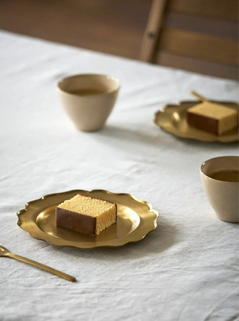 Brass Ruffle Edge Tray – Whearley & Co.