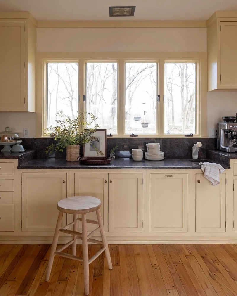 Farrow's Cream - Paint No. 67