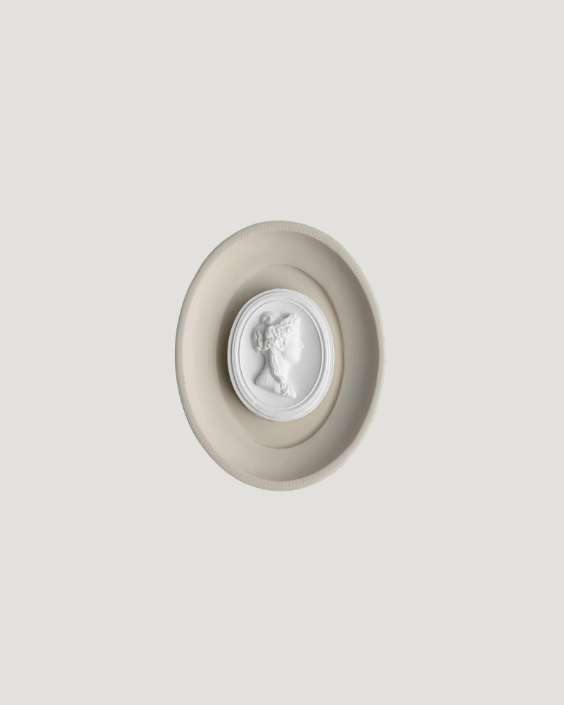 Karoline Intaglio — Small Oval