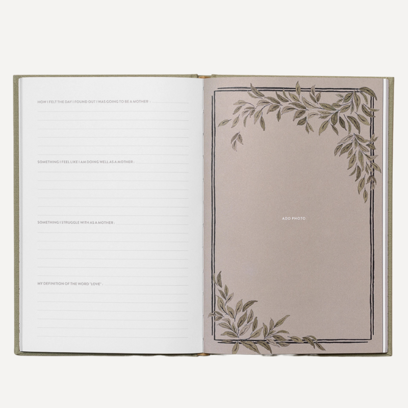 Mom's Story: A Memory and Keepsake Journal for My Family
