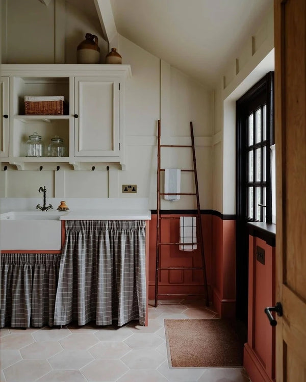 Off-White - Paint No. 3