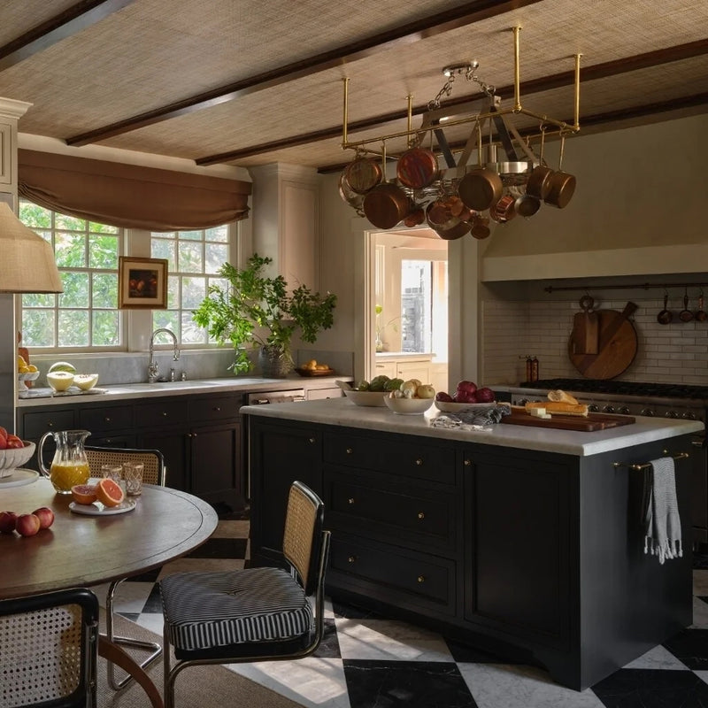 Pitch Black - Paint No. 256