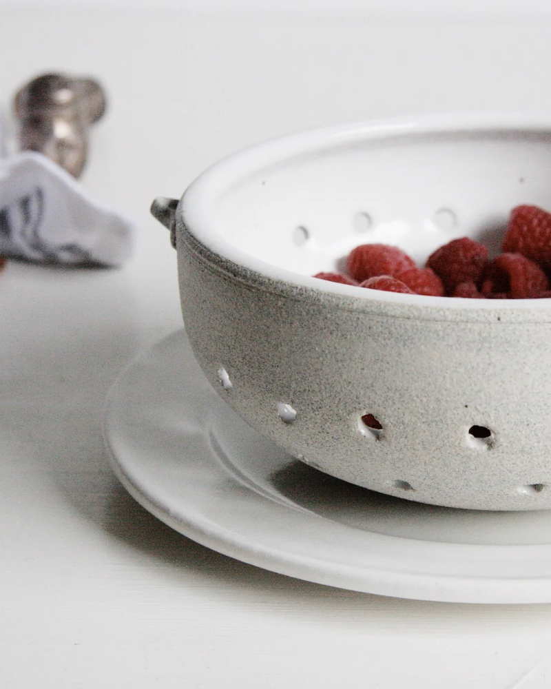 Vermont Berry Colander