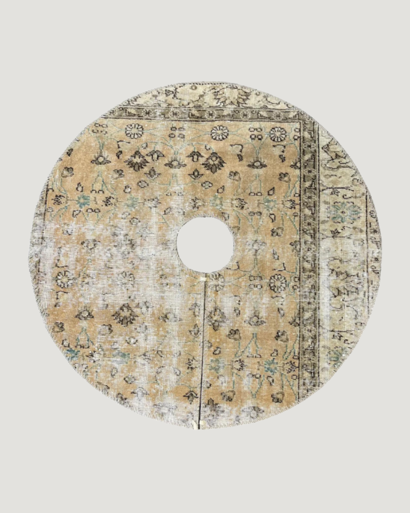 Vintage Rug Christmas Tree Skirt No. 39