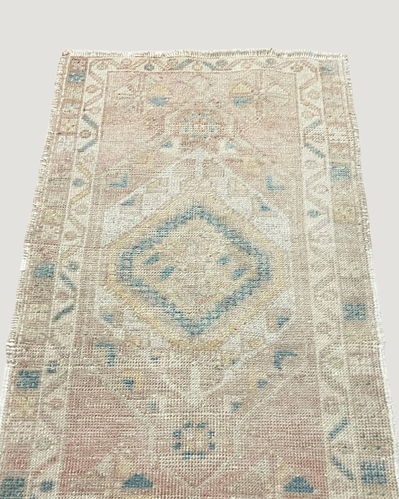 Petite Vintage Rug — No. 13