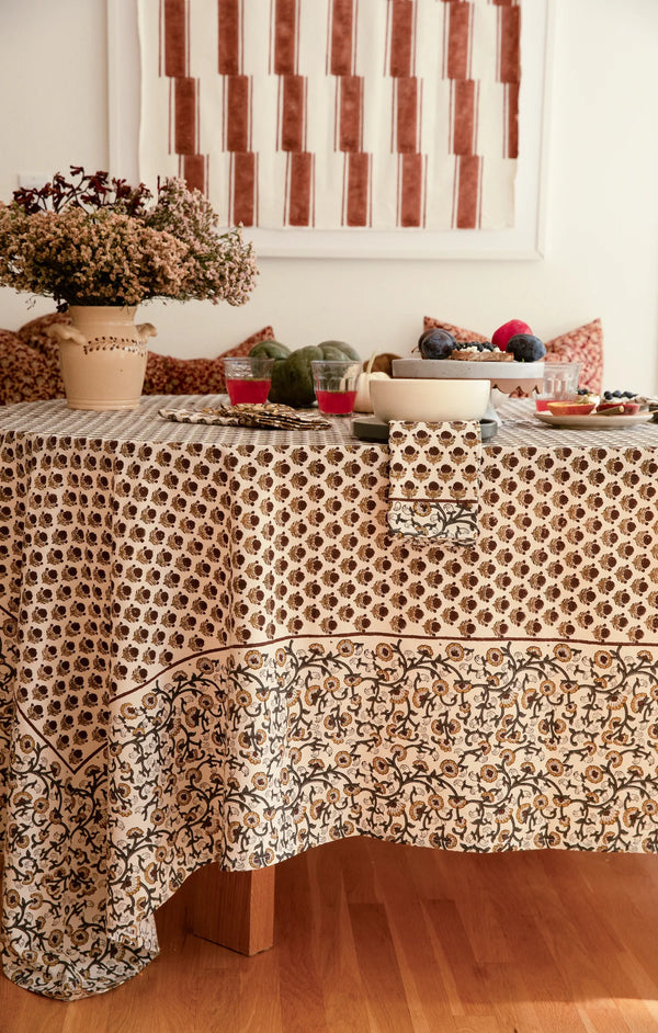 Bailey Tablecloth