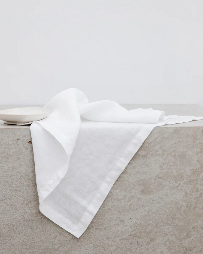 White Linen Table Napkins Set of 4