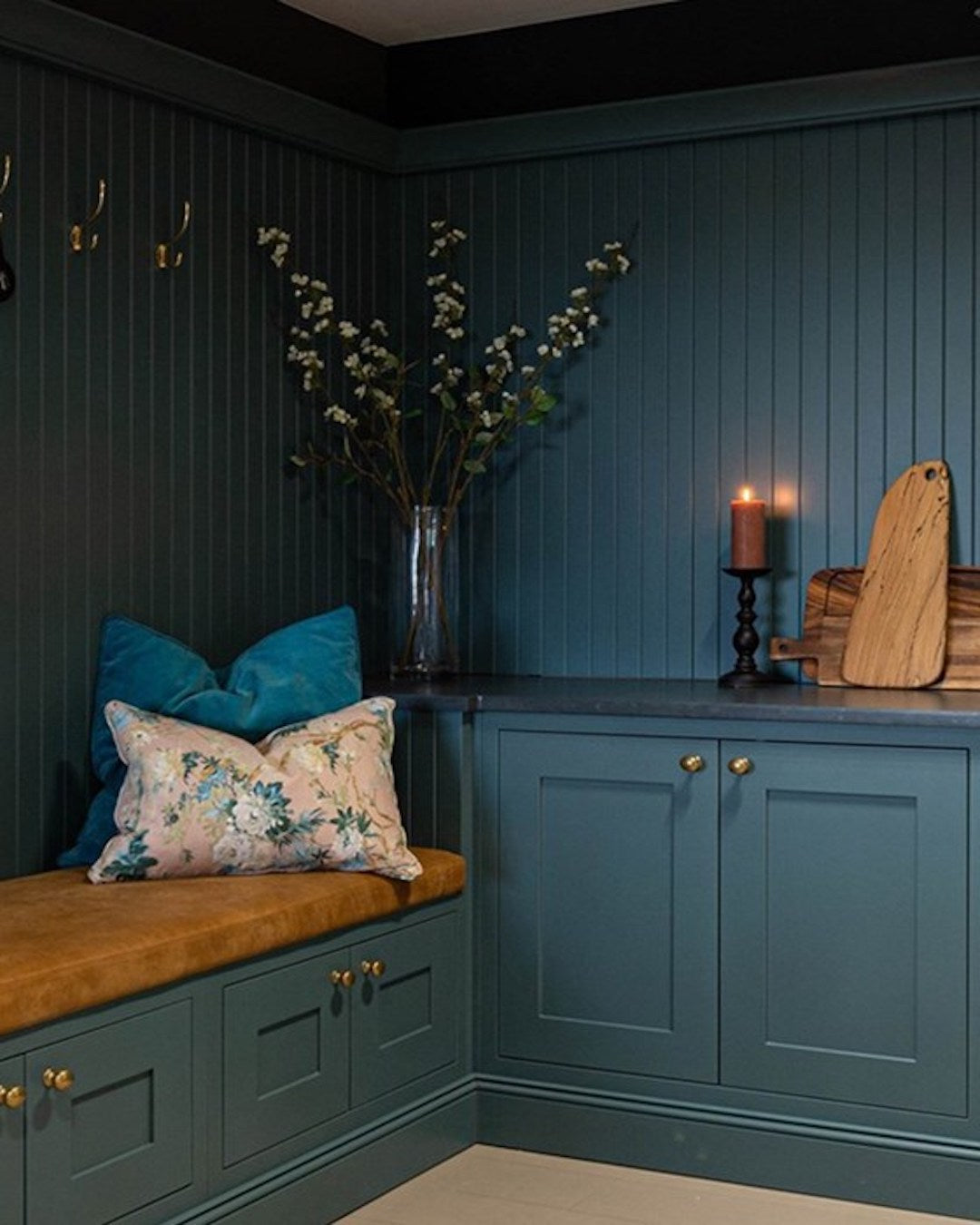 Inchyra Blue Radiator Inchyra Blue - Paint No. 289 – Whearley & Co.